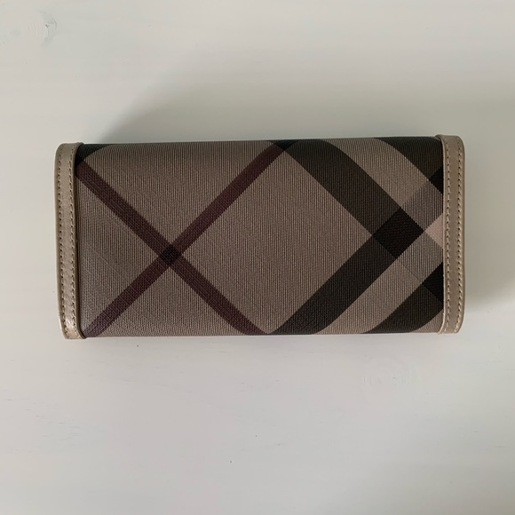 BURBERRY Penrose Smoke Check Flap Wallet - Picture 2 of 7